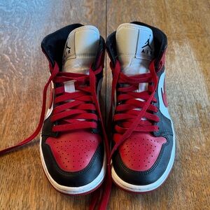 Jordan Air sneaker in red, black and white